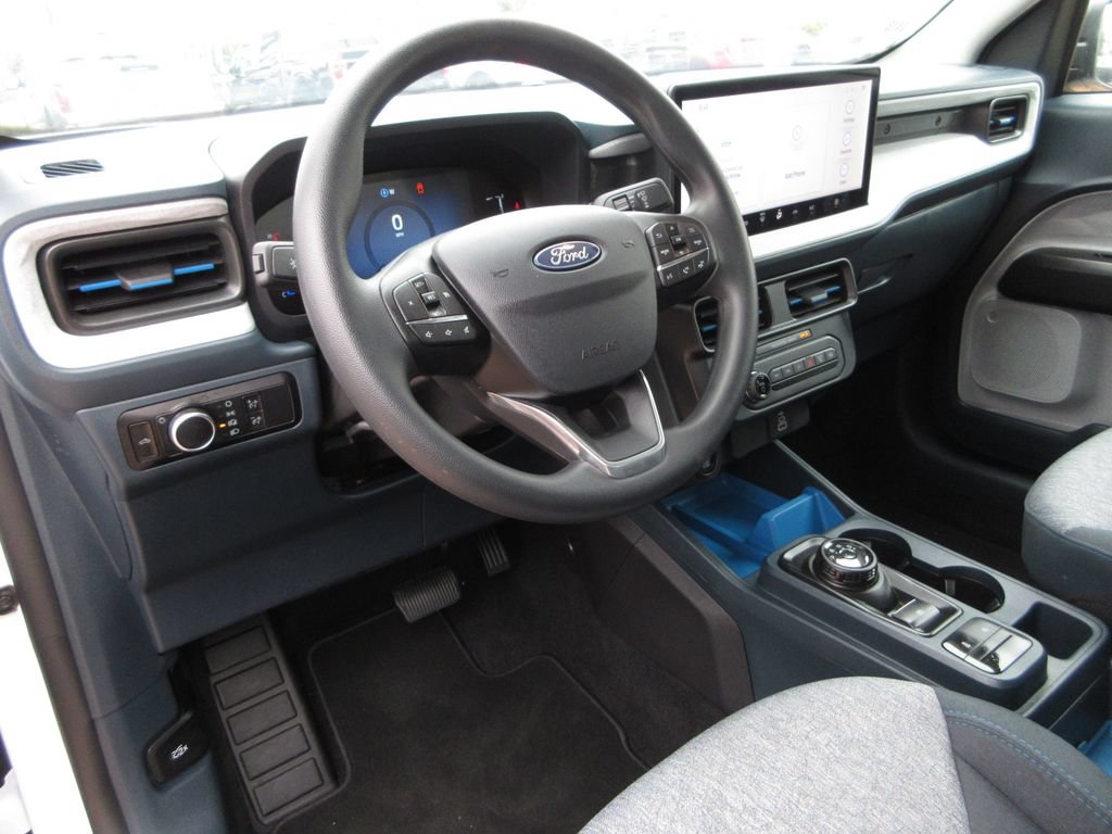 Used 2026 Ford Maverick XLT AWD/4WD image 14