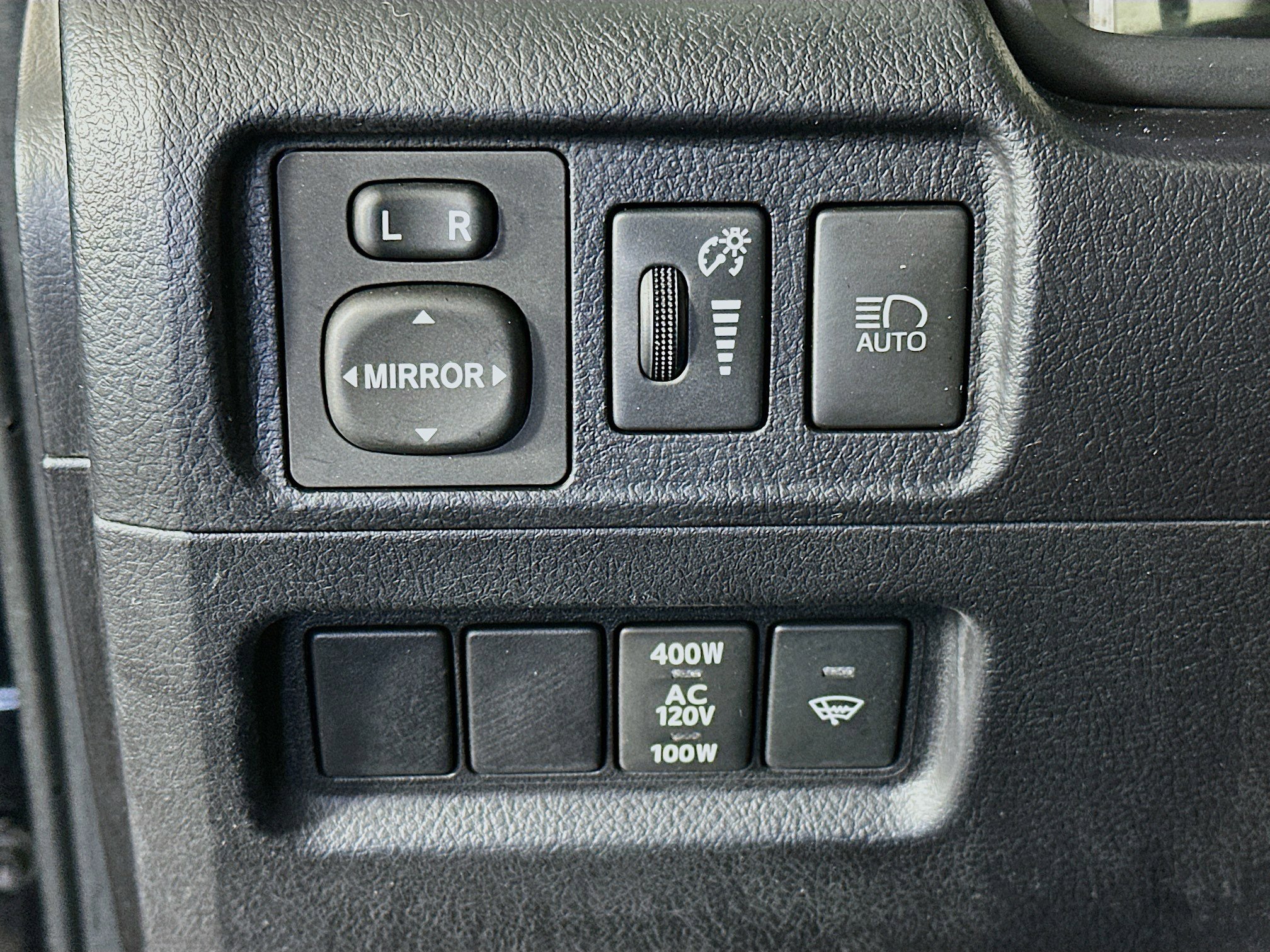 Used 2024 Toyota 4Runner SR5 image 16