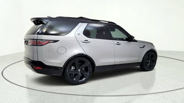 Used 2023 Land Rover Discovery S R-Dynamic AWD/4WD image 9