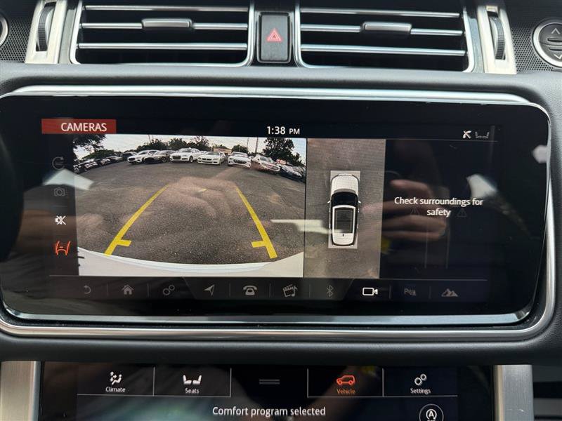 Used 2020 Land Rover Range Rover HSE AWD/4WD image 24