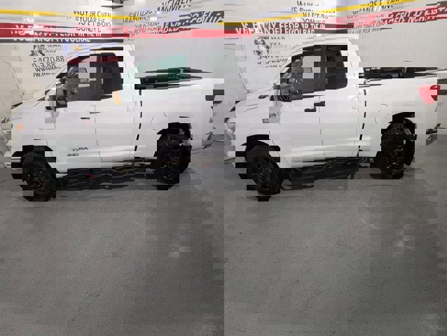 Used 2012 Toyota Tundra 4x4 Double Cab w/ Tow Pkg image 4