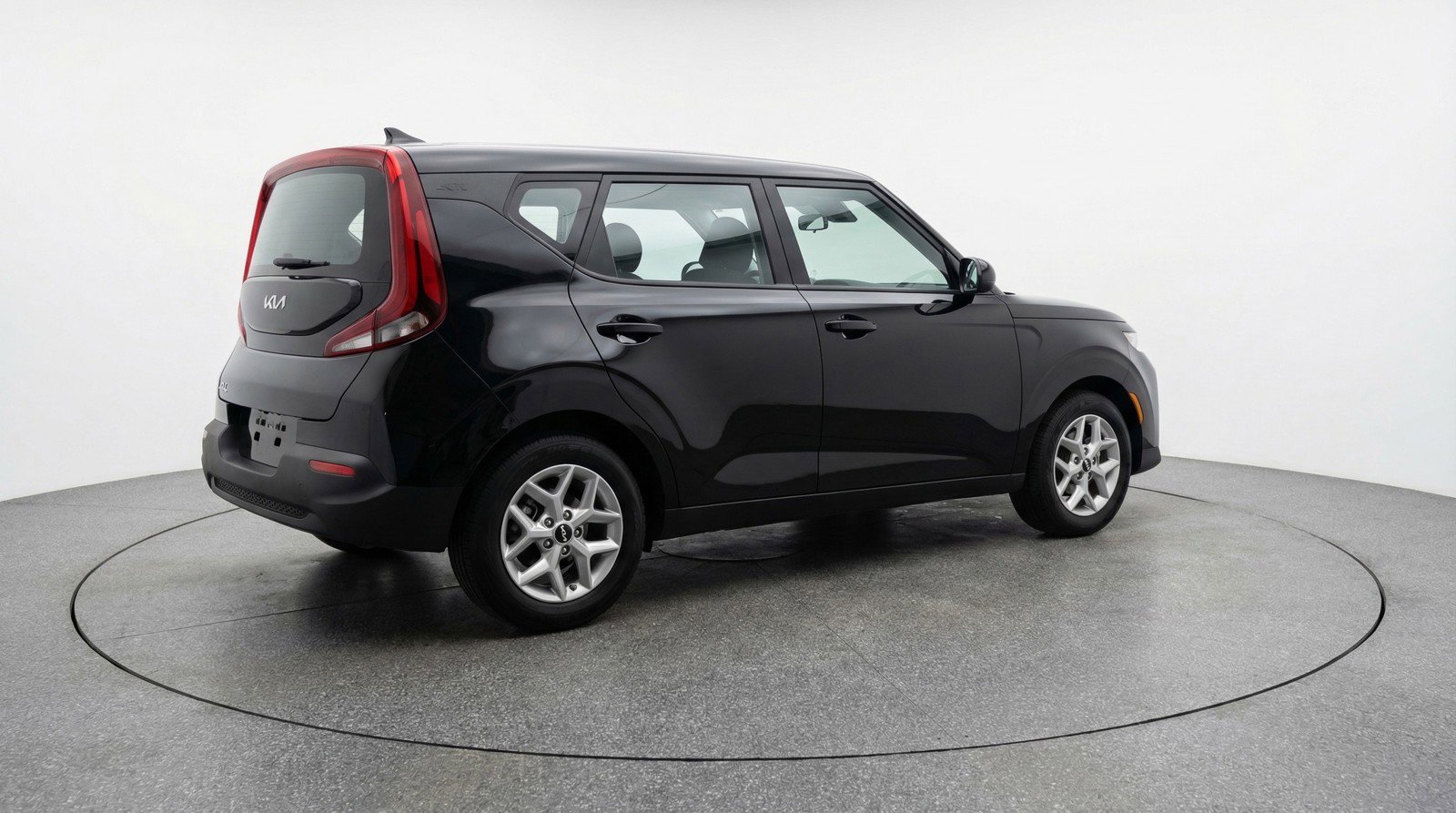 Used 2025 Kia Soul LX w/ LX Technology Package FWD image 9