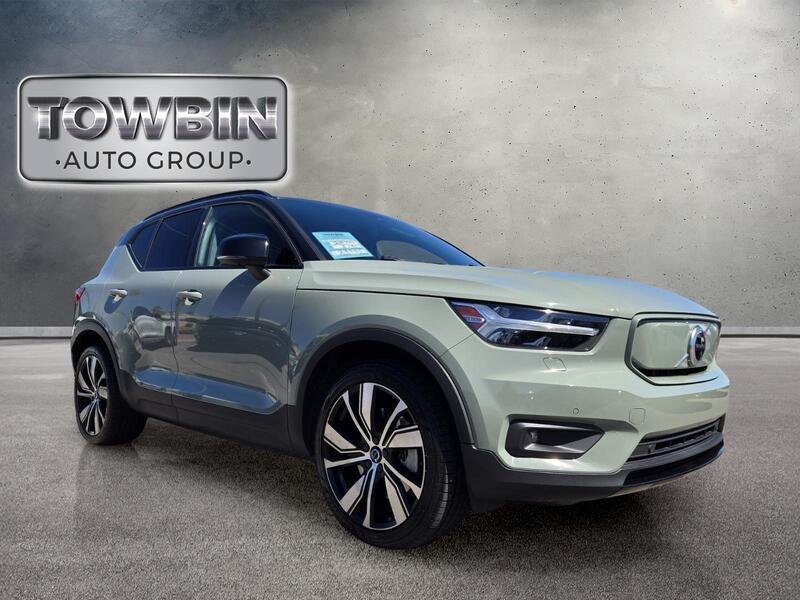 Used 2021 Volvo XC40 P8 Recharge AWD/4WD image 2