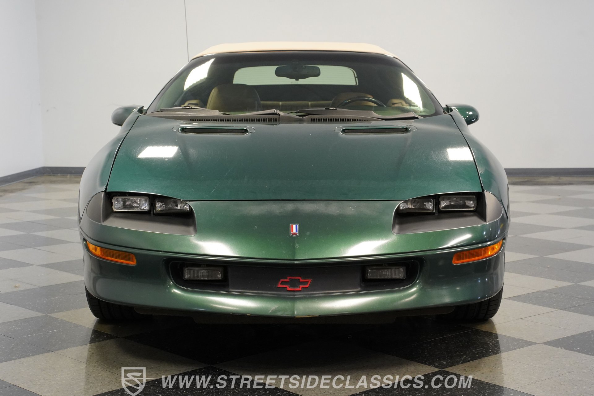 Used 1995 Chevrolet Camaro Z28 RWD image 18