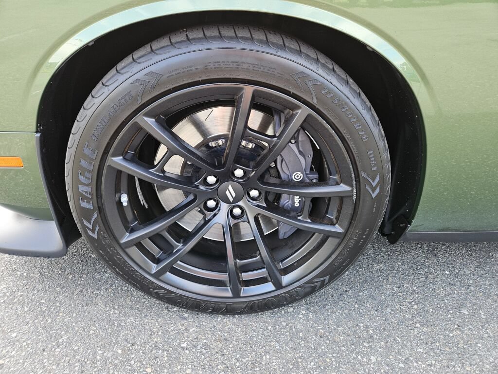 Used 2018 Dodge Challenger T/A RWD image 9