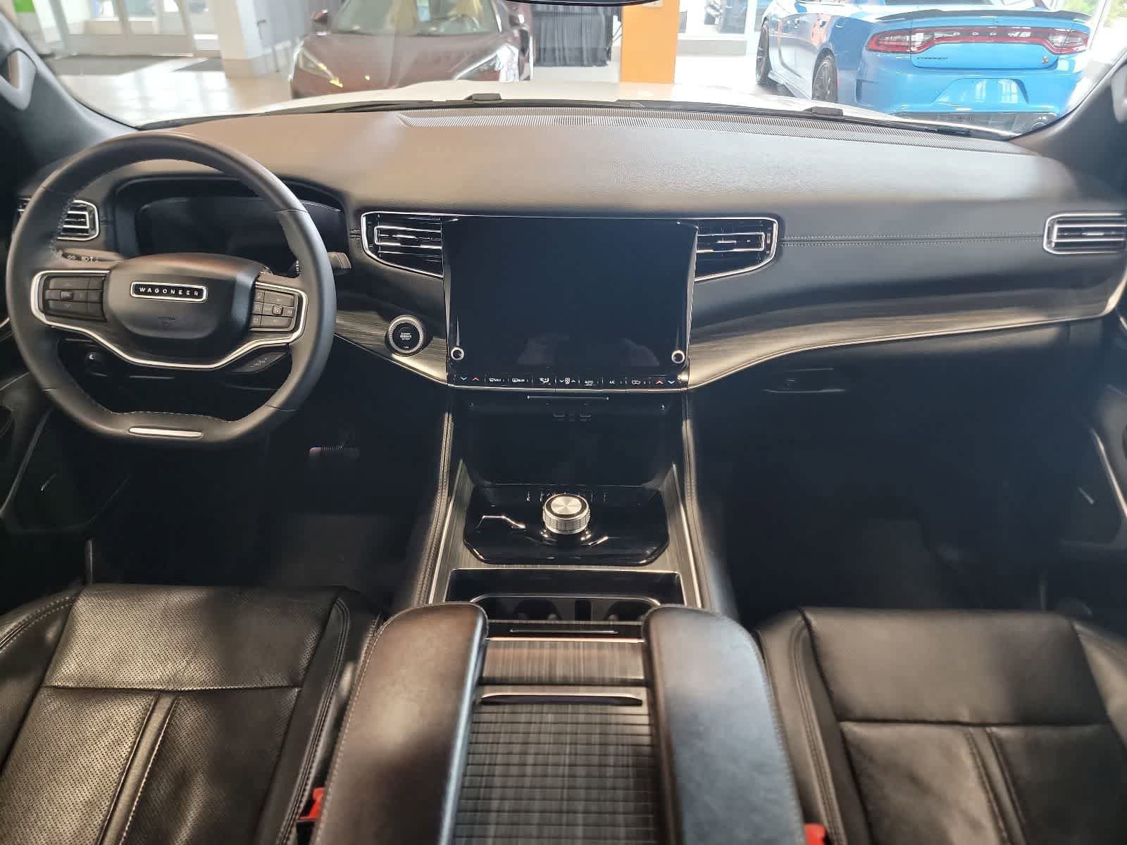 Used 2023 Jeep Wagoneer Series II AWD/4WD image 31