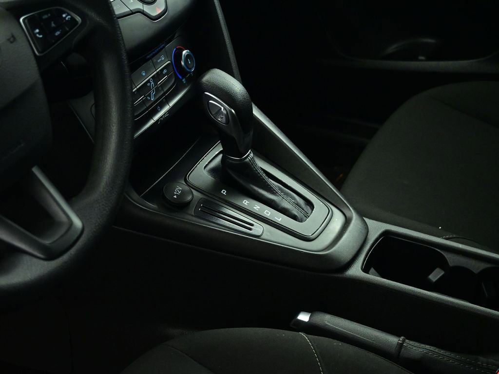 Used 2018 Ford Focus SE image 49