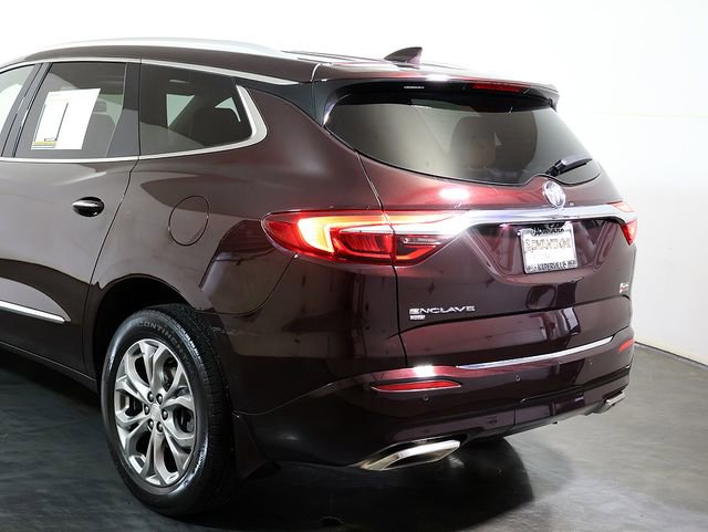 Used 2021 Buick Enclave Avenir w/ Avenir Technology Package AWD/4WD image 11