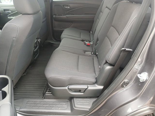 Used 2021 Honda Passport Sport image 15