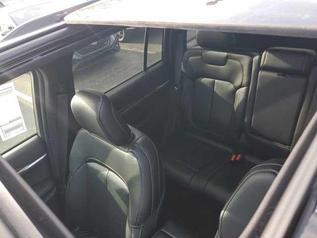 New 2025 Jeep Grand Cherokee Limited w/ Black Appearance Package image 37