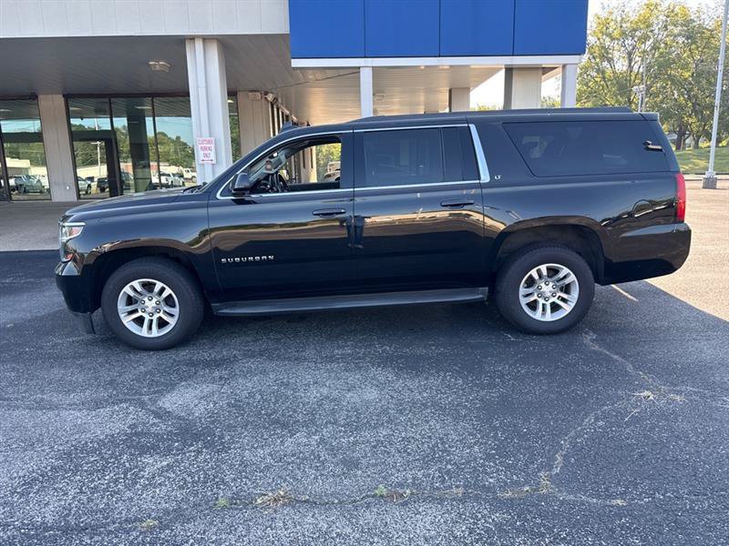Used 2020 Chevrolet Suburban LT AWD/4WD image 2