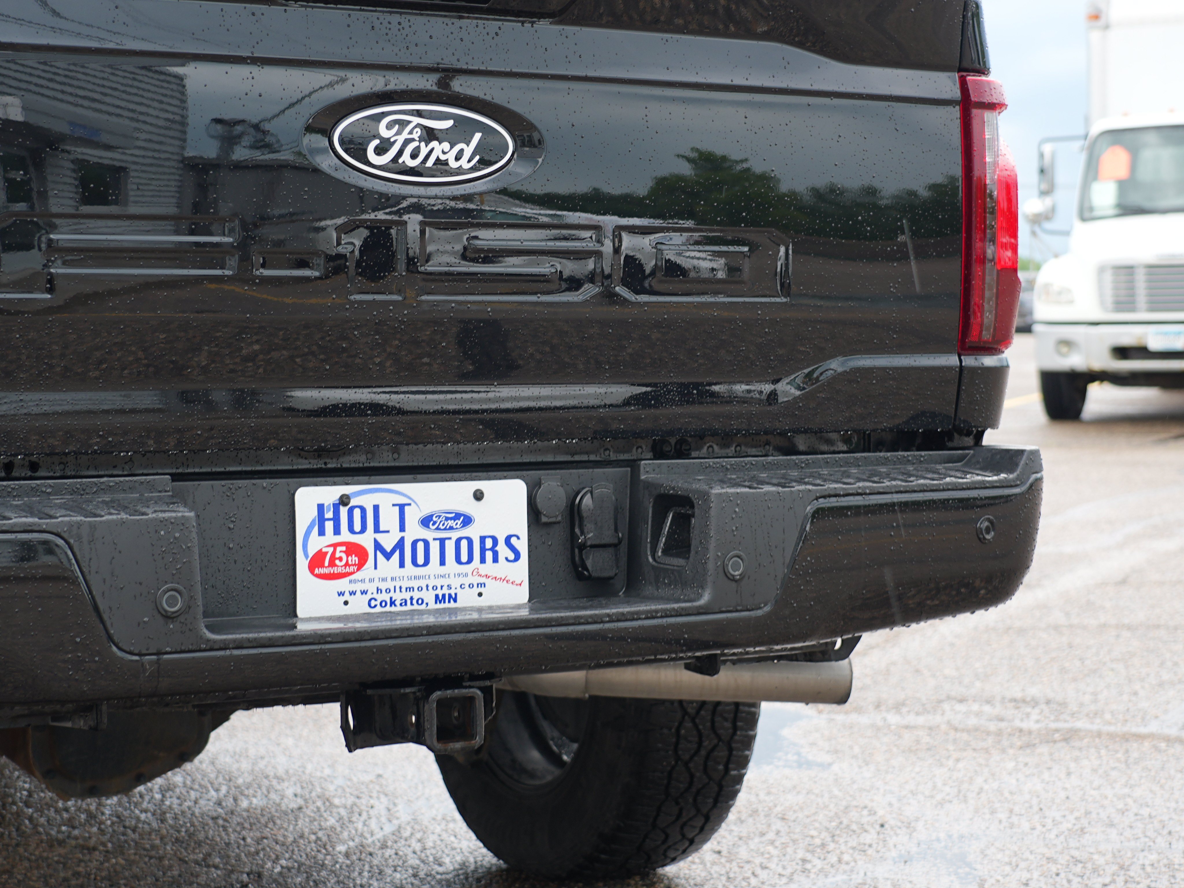 Used 2025 Ford F150 XLT w/ Equipment Group 302A MID AWD/4WD image 14