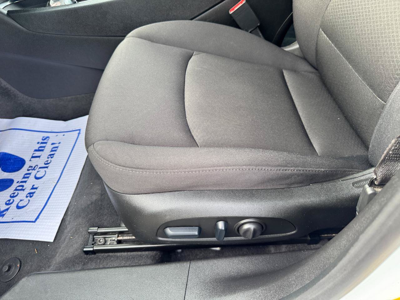 Used 2024 Chevrolet Malibu LT FWD image 21