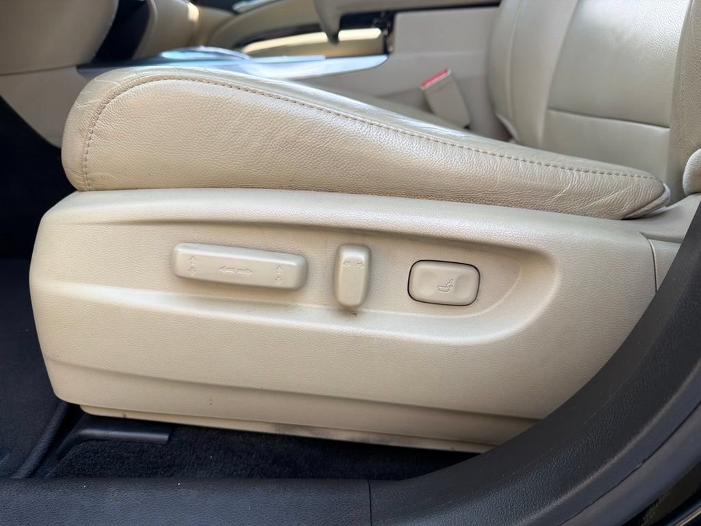 Used 2018 Acura MDX SH-AWD image 16