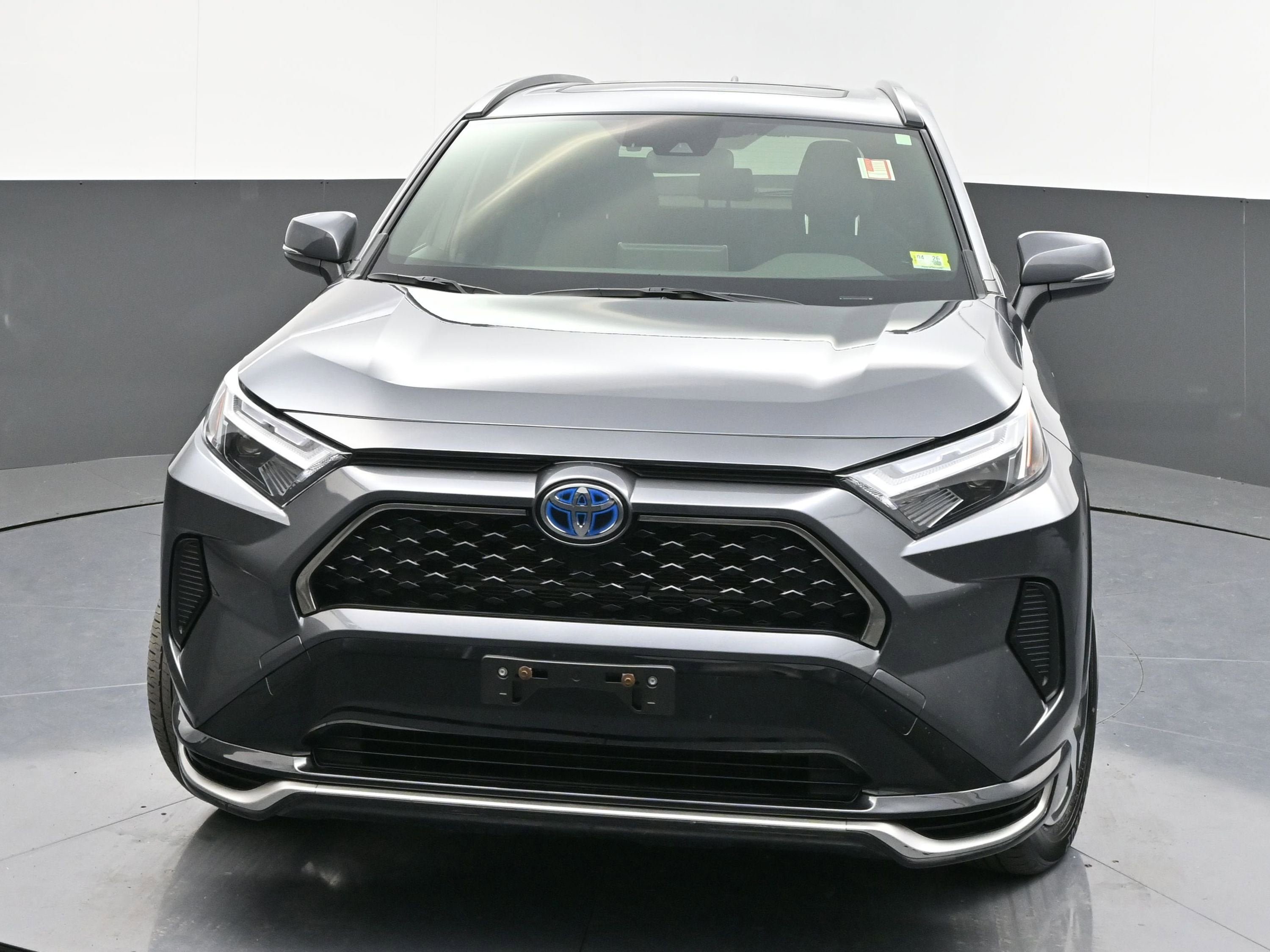Used 2023 Toyota RAV4 SE w/ Weather & Moonroof Package AWD/4WD image 3