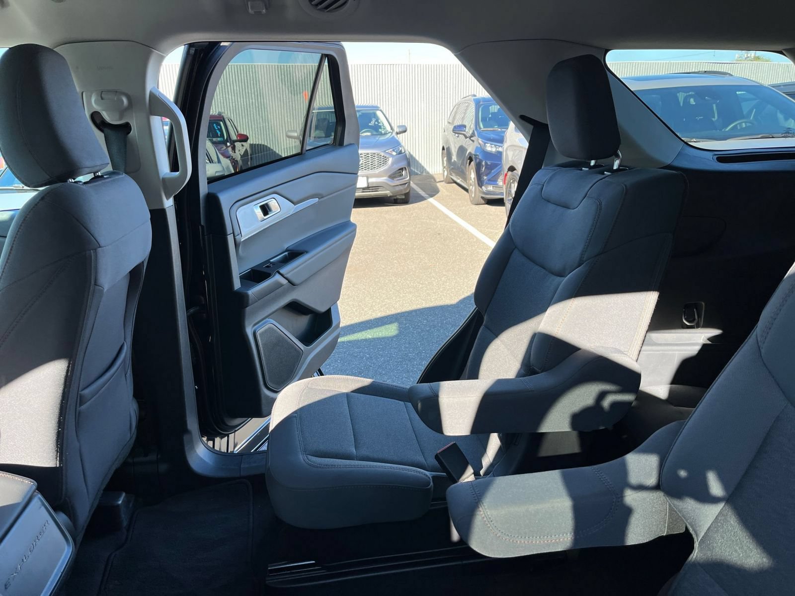 Used 2026 Ford Explorer Active RWD image 39