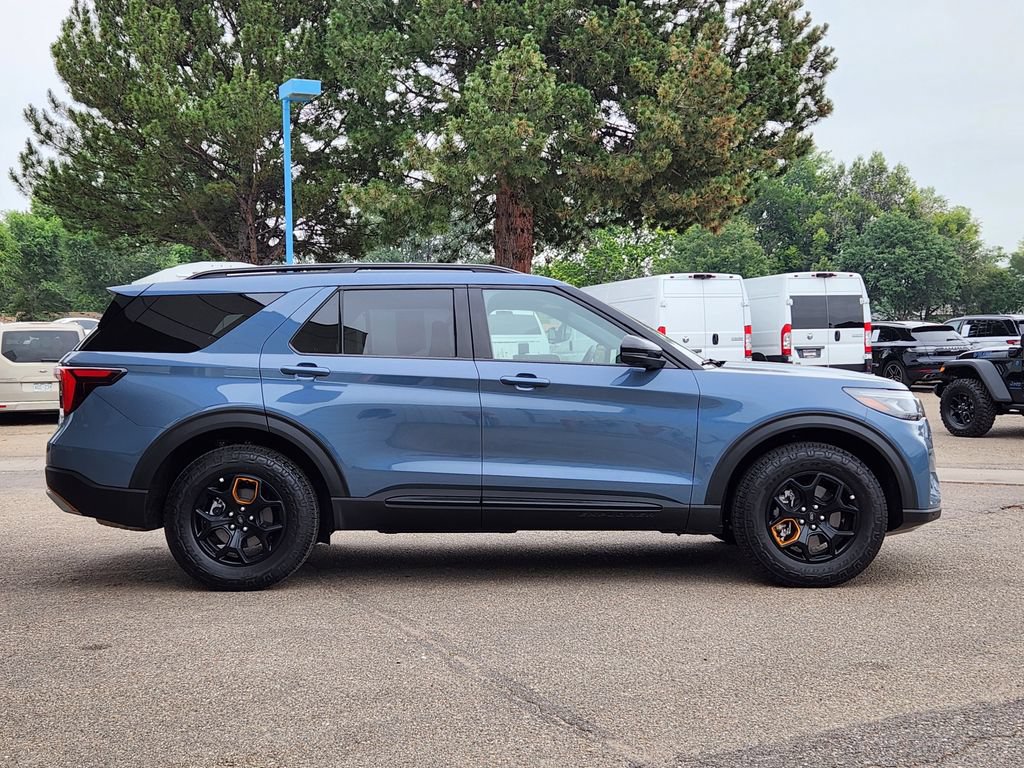 Used 2026 Ford Explorer Tremor w/ Tremor Convenience Package AWD/4WD image 2