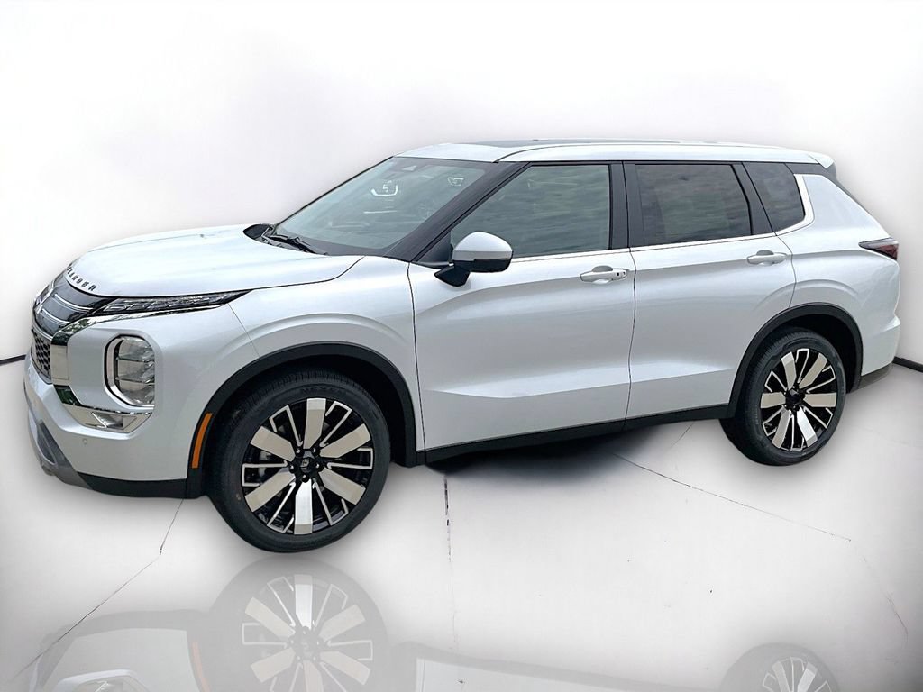 New 2026 Mitsubishi Outlander SEL AWD/4WD image 2