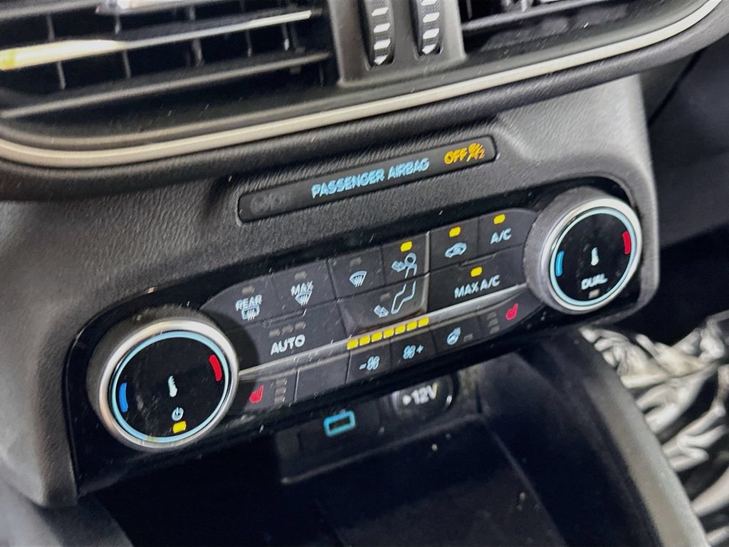 Used 2022 Ford Escape SEL FWD image 25