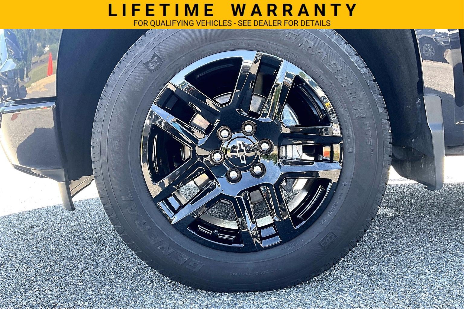 Certified 2024 Chevrolet Silverado 1500 RST w/ LPO, Dark Essentials Package AWD/4WD image 9