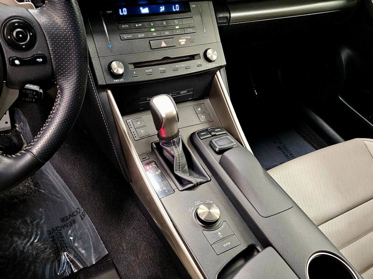 Used 2015 Lexus IS 250 4DR SPORT SDN RWD w/ F-Sport Package image 12