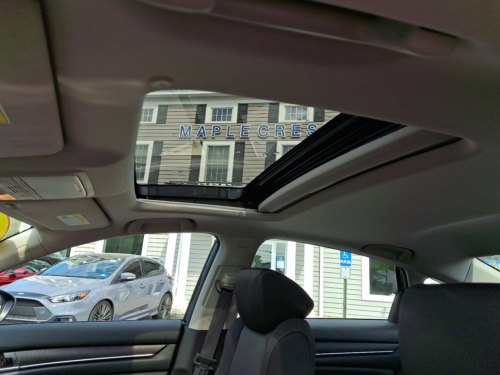 Used 2019 Honda Accord EX image 15