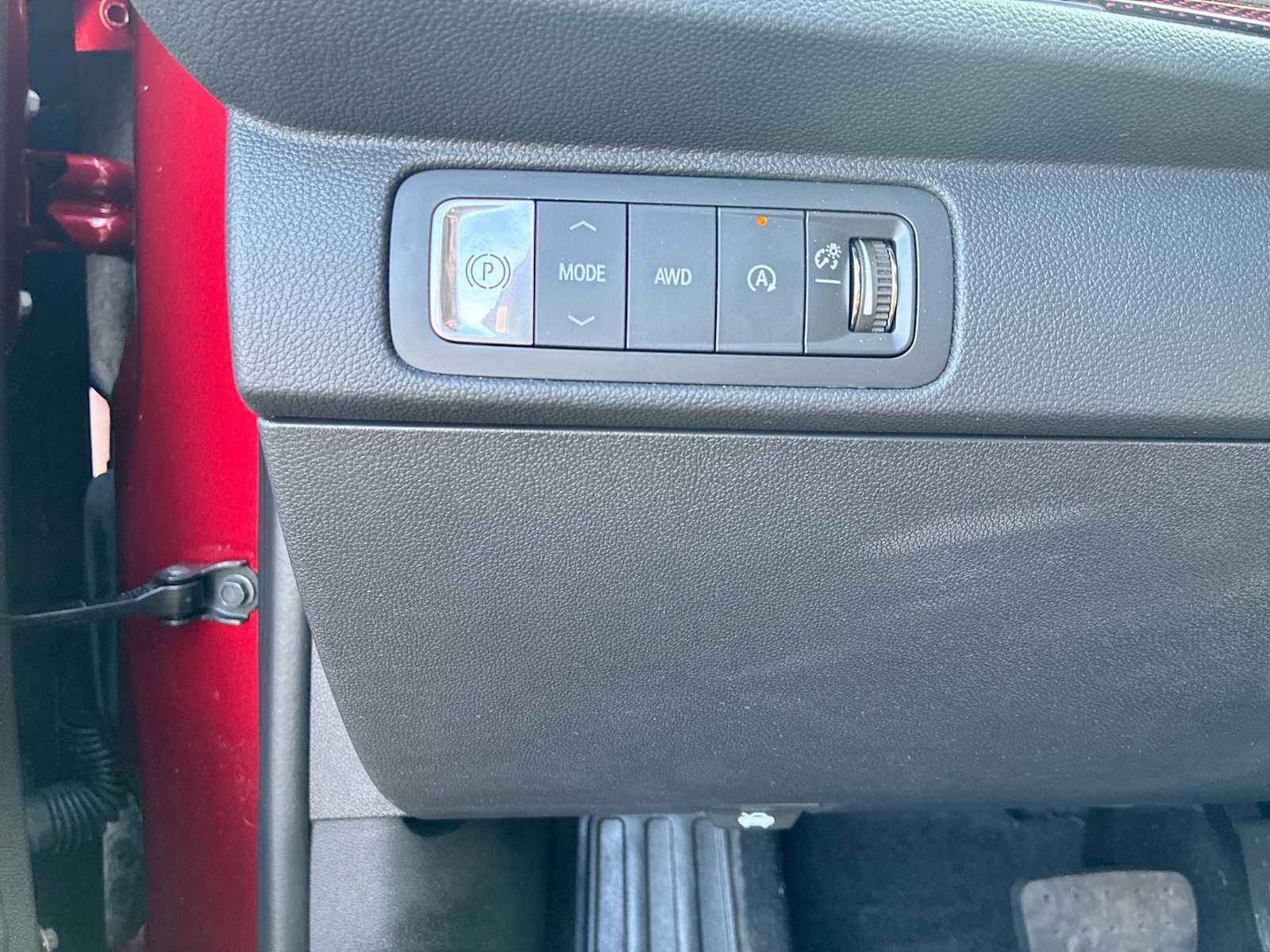 Certified 2024 Chevrolet Traverse RS image 18