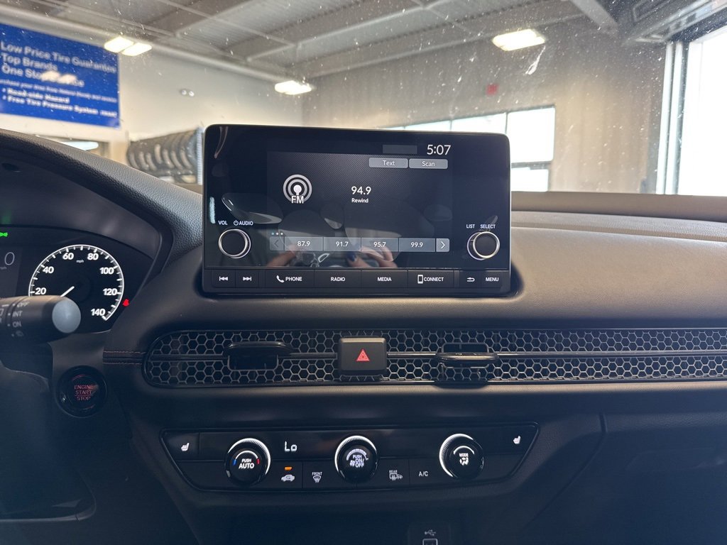 New 2025 Honda HR-V Sport image 13