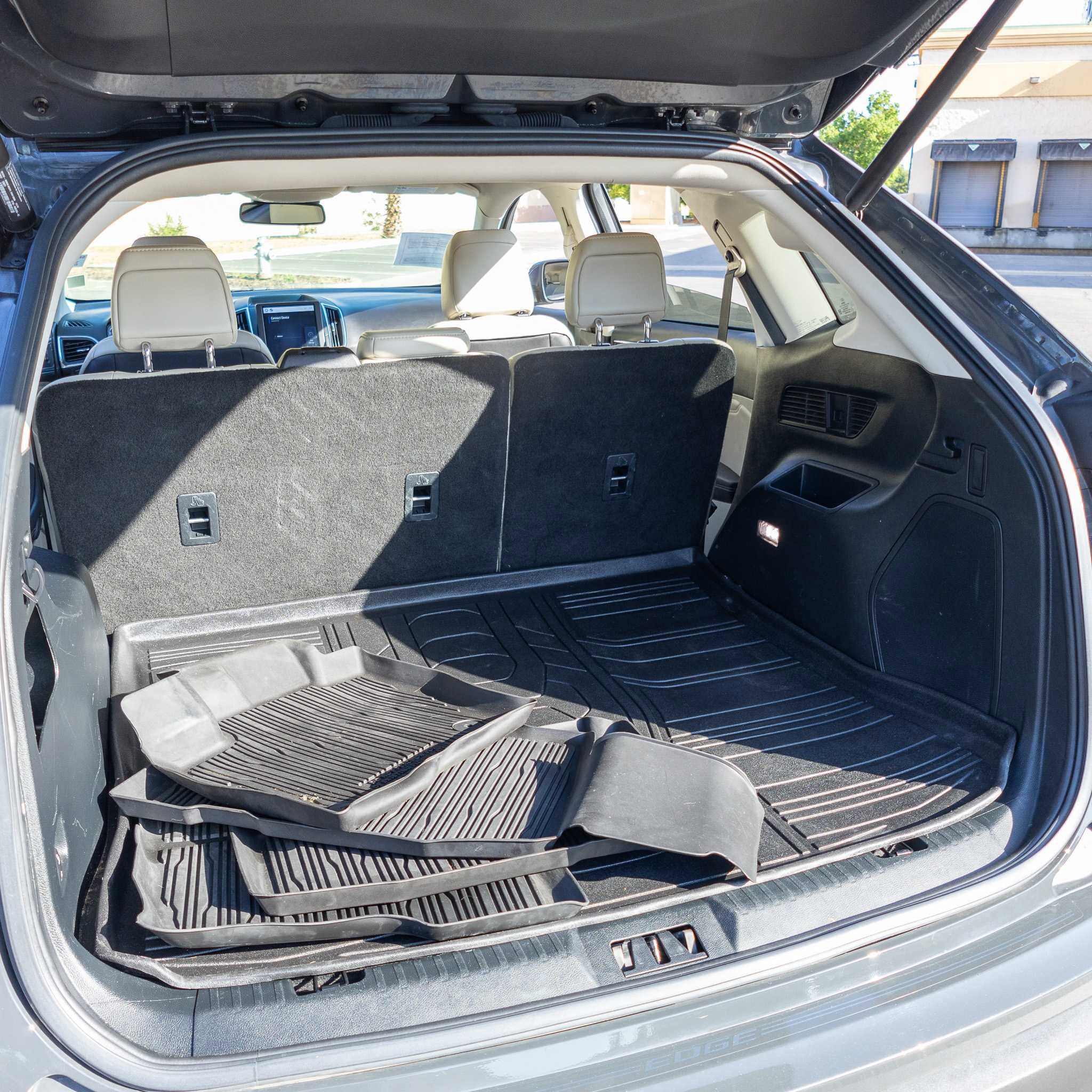 Used 2021 Ford Edge Titanium w/ Cargo Accessory Package image 18