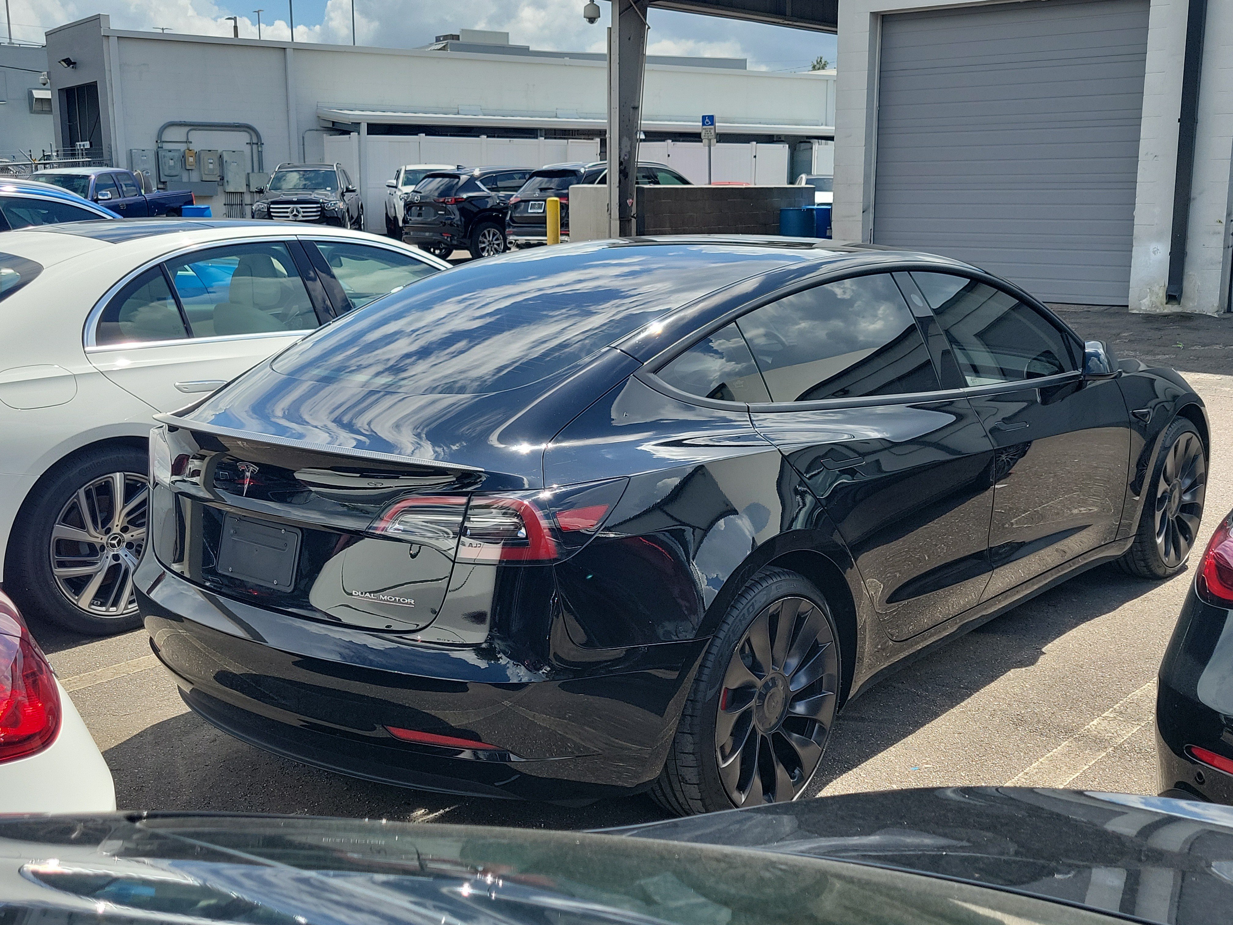 Used 2023 Tesla Model 3 Performance AWD/4WD image 3