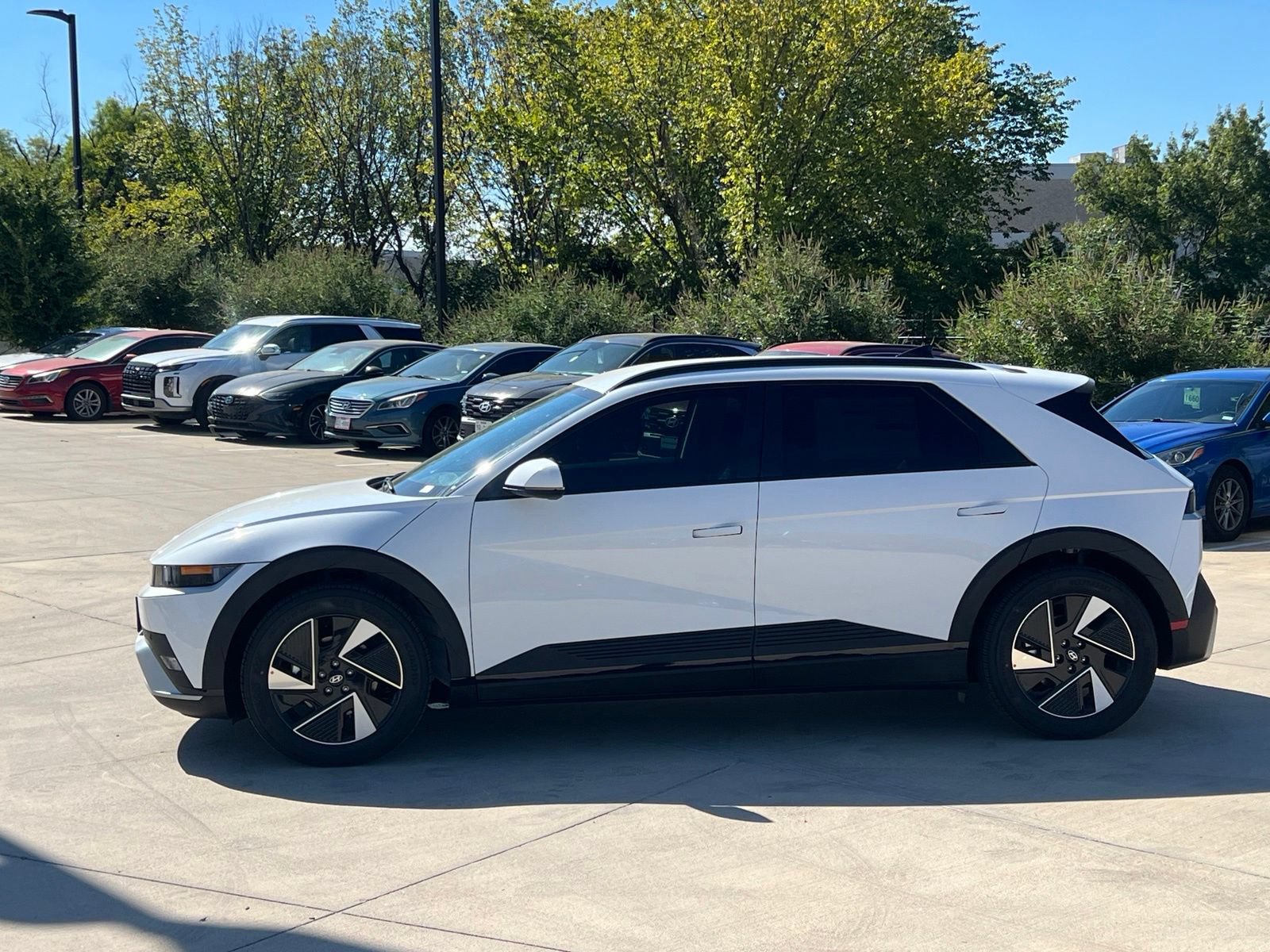 New 2027 Hyundai Ioniq 5 SEL RWD image 6
