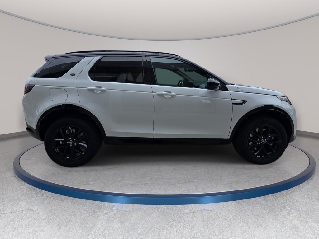 New 2026 Land Rover Discovery Sport Landmark AWD/4WD image 4