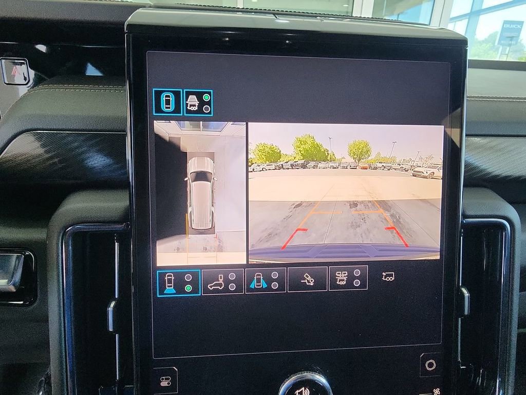 Certified 2025 GMC Yukon XL AT4 w/ AT4 Premium Plus Package image 15