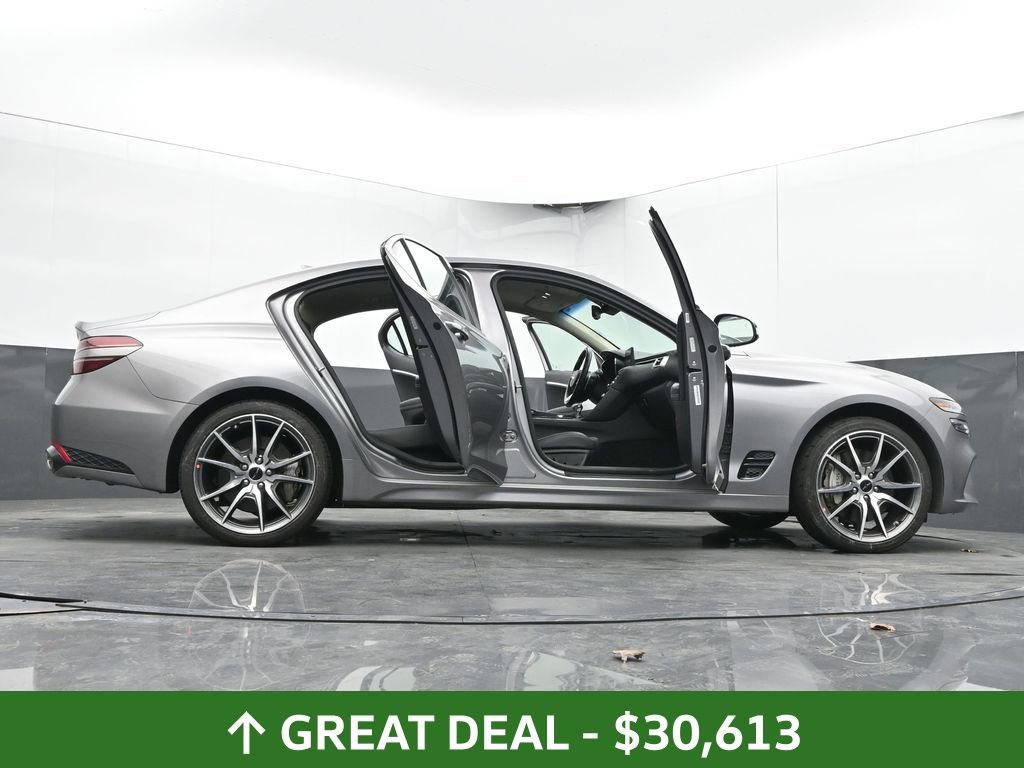 Used 2025 Genesis G70 2.5T AWD/4WD image 73