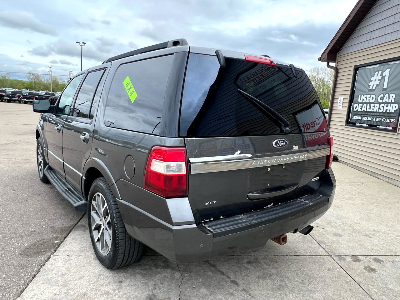 Used 2015 Ford Expedition XLT w/ Equipment Group 201A image 7