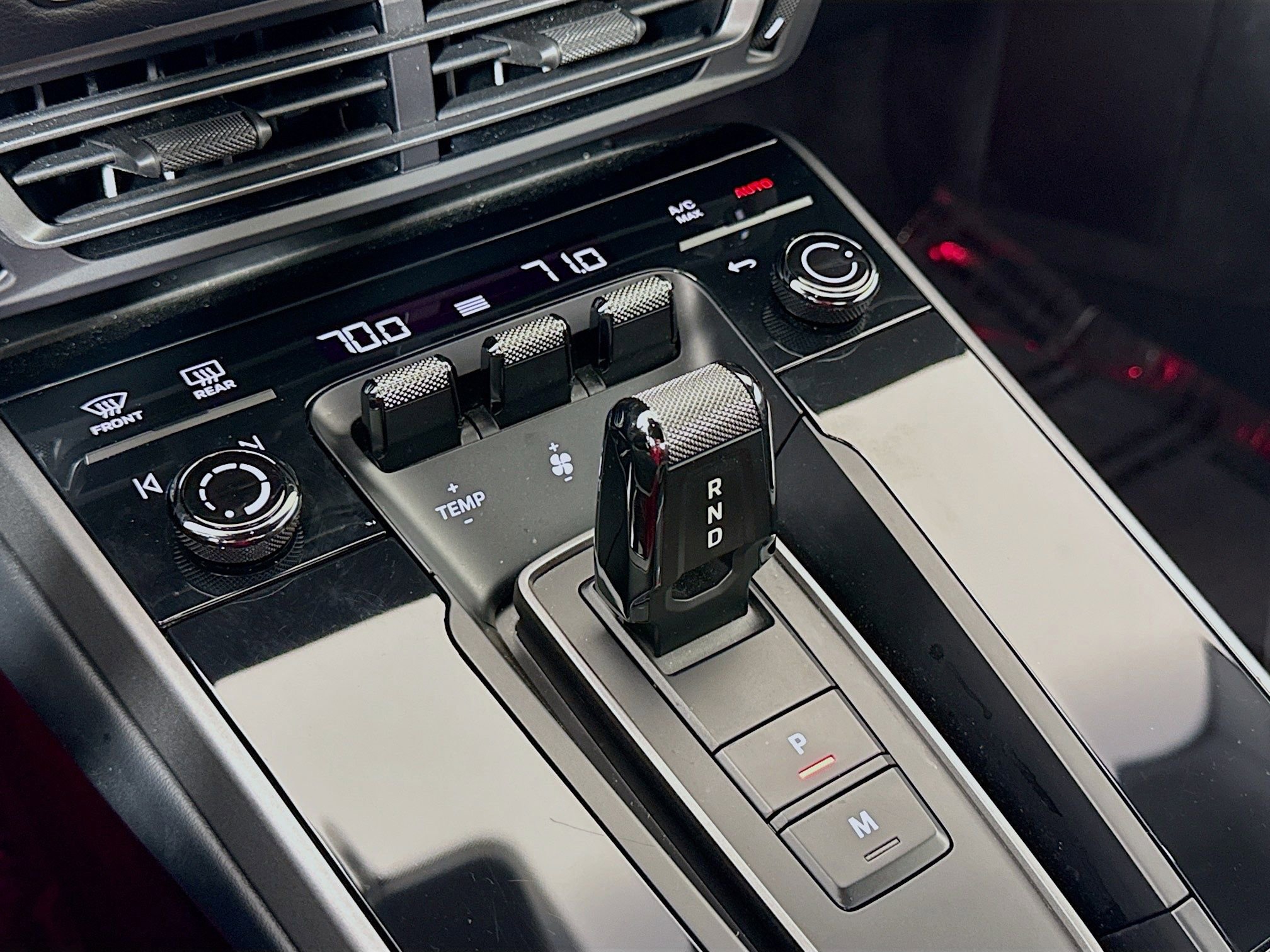 Certified 2024 Porsche 911 Carrera 4 image 20