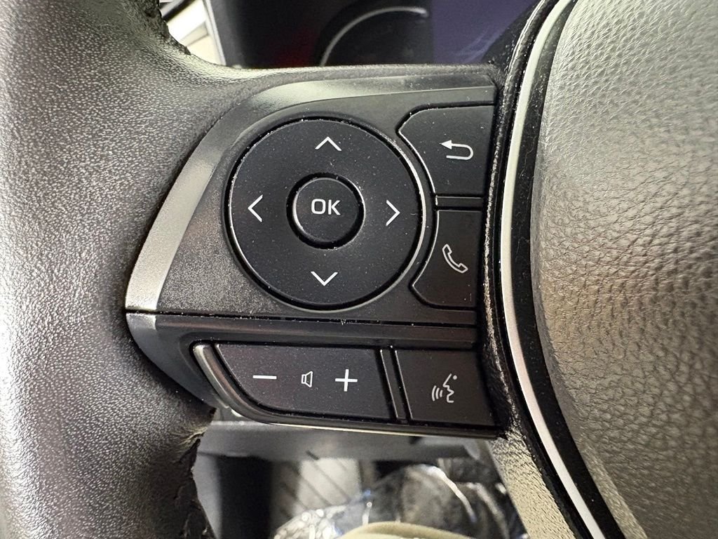Used 2021 Toyota RAV4 Limited w/ Limited Grade Weather Package AWD/4WD image 24