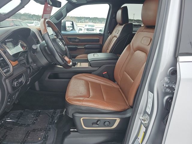 Used 2022 RAM 1500 Limited w/ Body-Colour Bumper Group image 10
