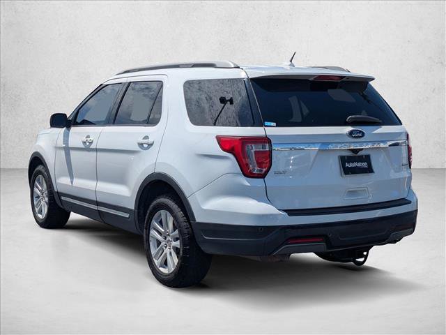 Used 2019 Ford Explorer XLT w/ Equipment Group 201A AWD/4WD image 8