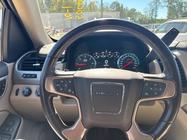 Used 2019 GMC Yukon Denali w/ Denali Ultimate Package AWD/4WD image 21
