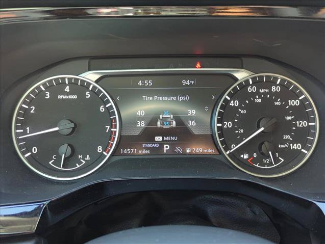 Used 2025 Nissan Pathfinder SL w/ SL Premium Package FWD image 12