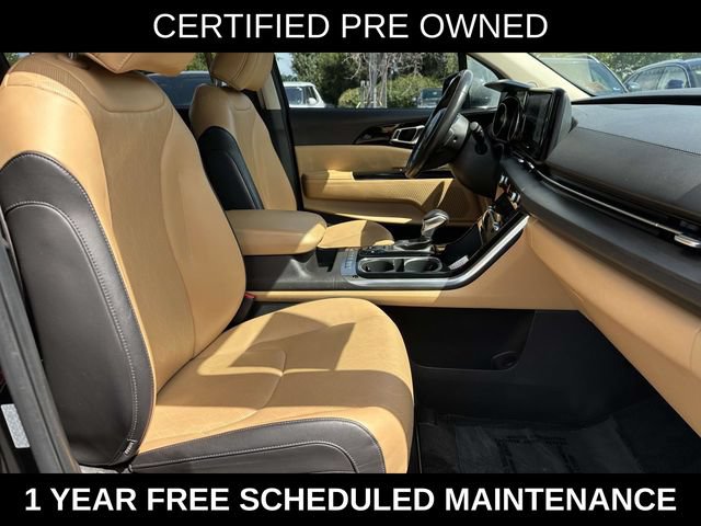 Used 2024 Kia Carnival EX FWD image 9