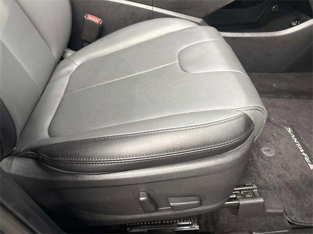 Used 2023 Hyundai Santa Fe SEL w/ Premium Package image 28