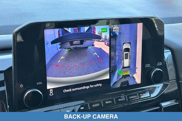 Used 2025 Nissan Pathfinder SL w/ SL Premium Package FWD image 22