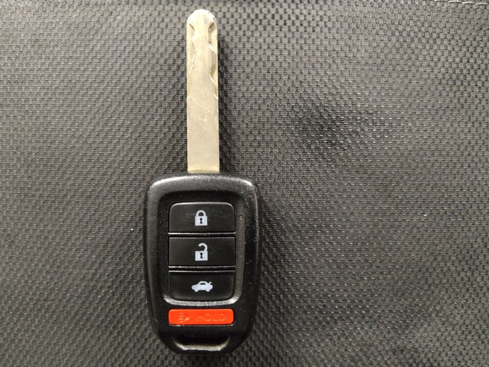 Used 2015 Honda Civic SE image 32