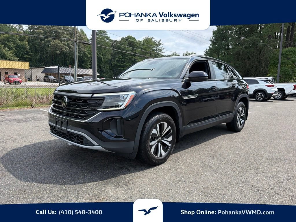 Used 2024 Volkswagen Atlas Cross Sport SE AWD/4WD image 1