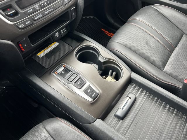 Used 2022 Honda Passport TrailSport image 31