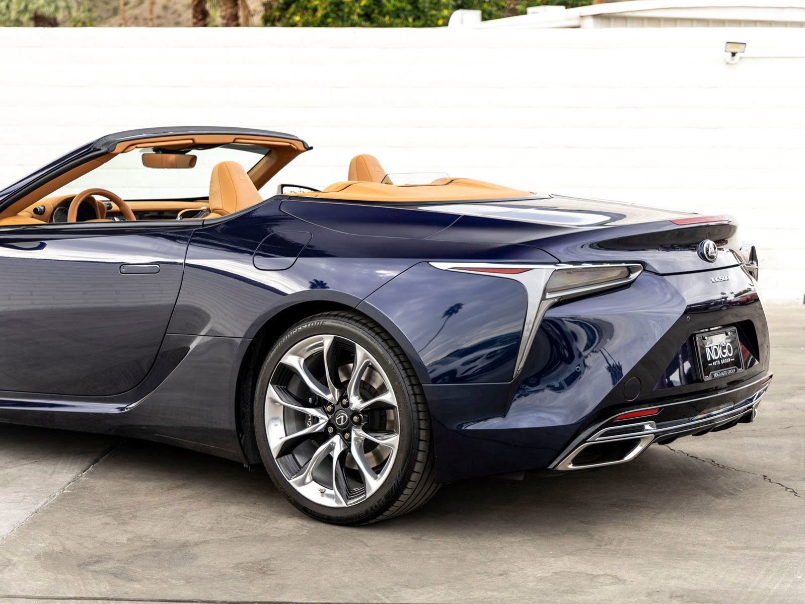 Used 2021 Lexus LC 500 Convertible image 8