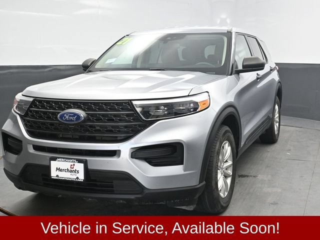 Used 2021 Ford Explorer 4WD image 2