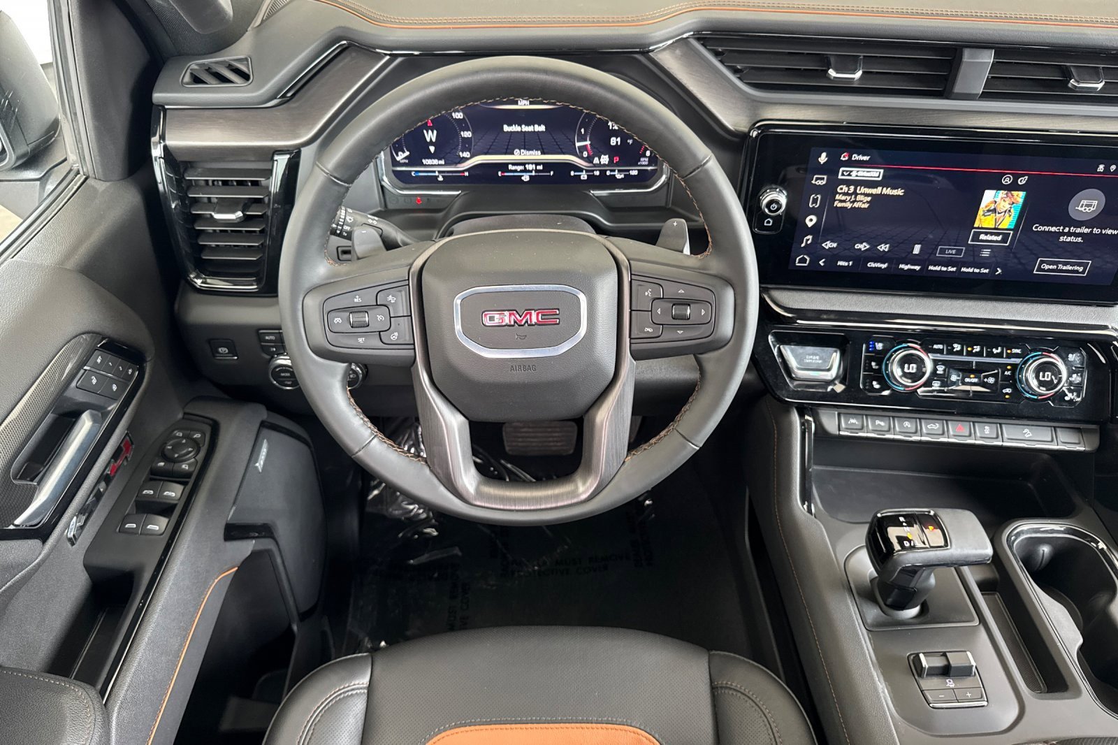 Used 2025 GMC Sierra 1500 AT4 image 13